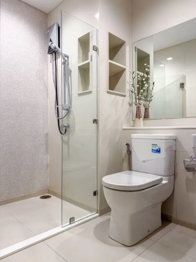 Condo for rent at Life Sukhumvit 62. Ready to move in, fully furnished. Book today! Don't miss out!