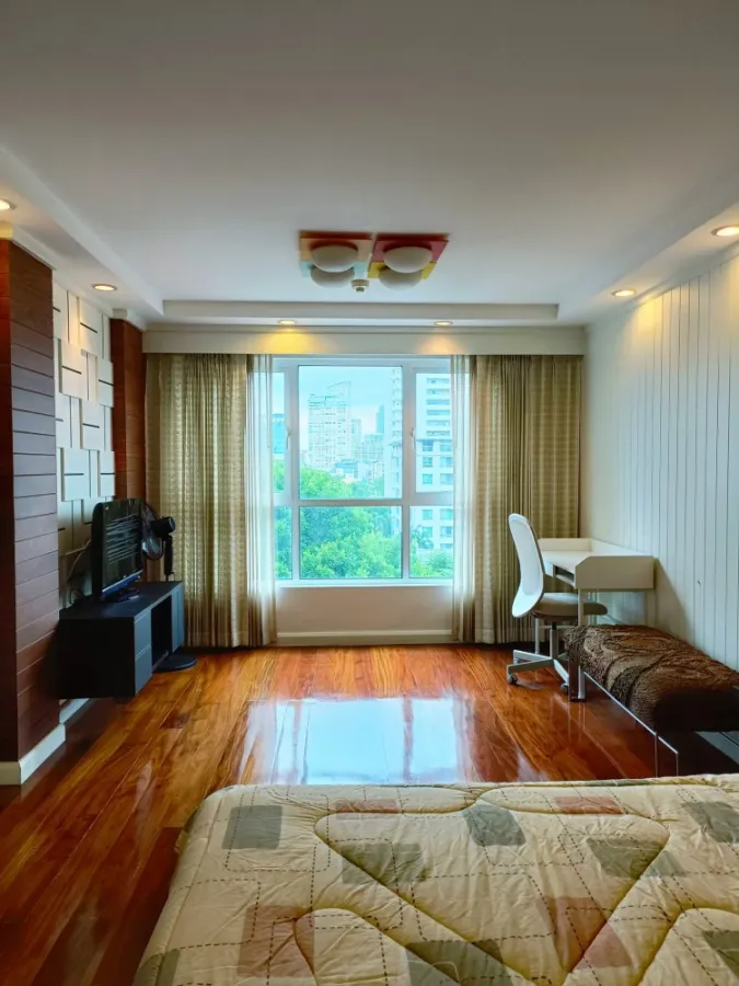 For rent, Avenue 61, fully furnished, ready to move in. Don't wait.