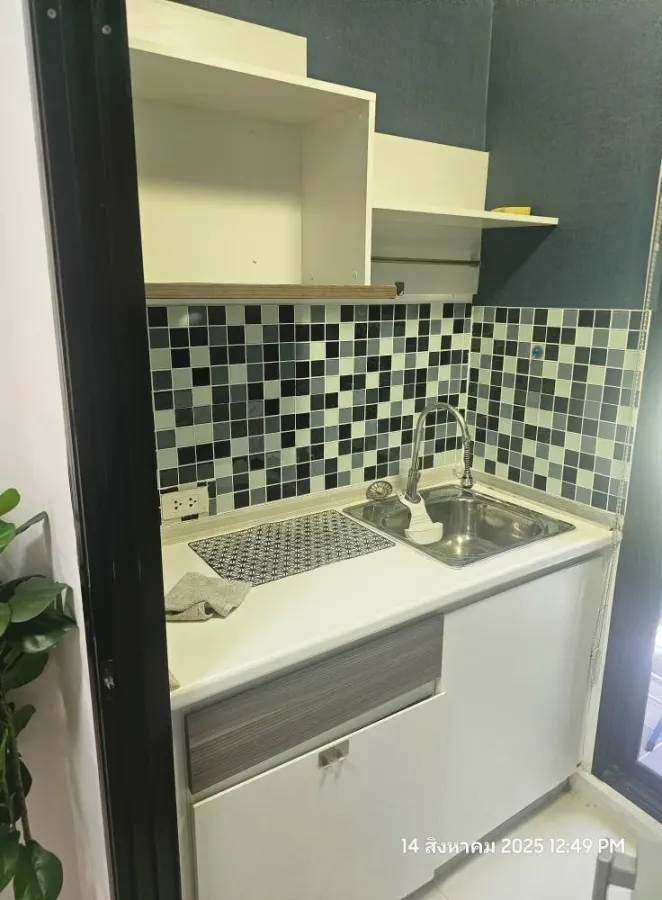 For rent: I Condo Salaya, 2nd floor, Building C, with good wallpaper and complete electrical appliances. Reserve now!