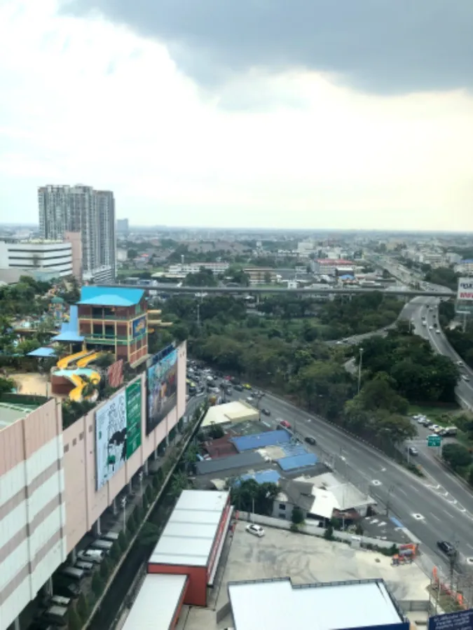 ขาย เดอะ เพรสซิเดนท์ เพชรเกษม-บางแค ชั้นสูง ห้องกว้าง สว่าง สบายตา ได้วิวสูง รีบจับจองเป็นเจ้าของ