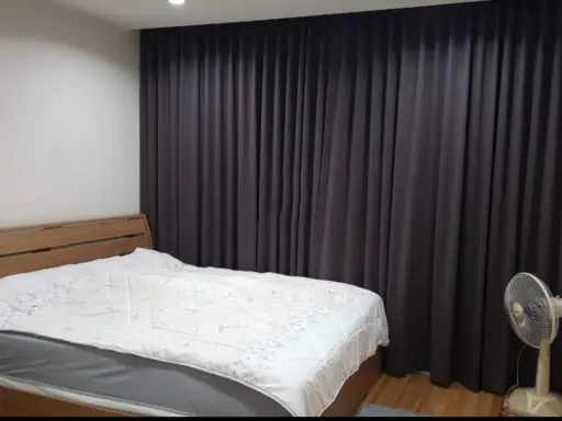 ให้เช่า จามจุรี สแควร์ เรสซิเด้นส์ ห้องหันไปทางทิศใต้ เฟอร์นิเจอร์พร้อมอยู่ ราคาพิเศษ ห้ามพลาด images