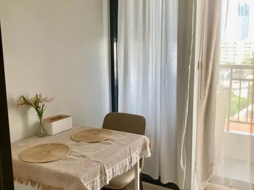 For rent: The Nest Sukhumvit 64, 1 bedroom, 1 bathroom, decorated in a controlled tone, comes with a complete set of furniture. Don't miss it.