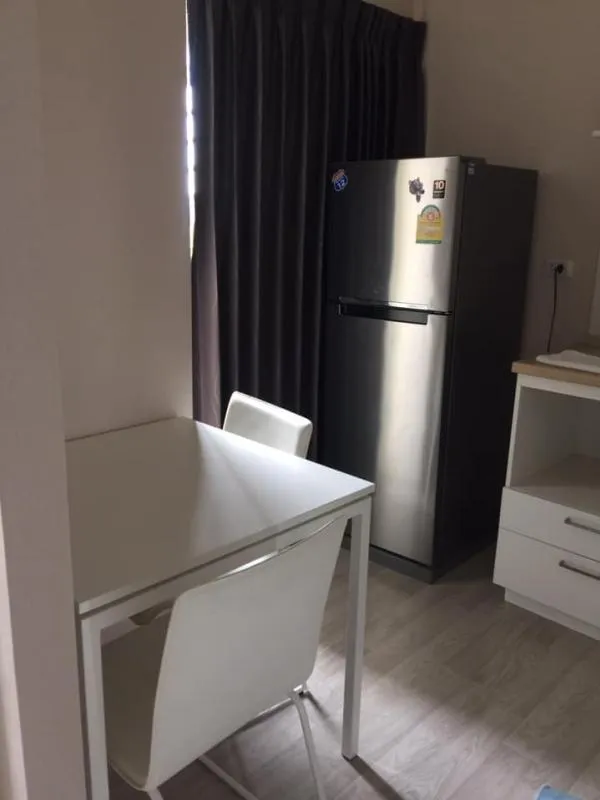 For rent, The Privacy Ladprao Sena, new room, clean, with a glass partition between the bedrooms, fully furnished, must be this room