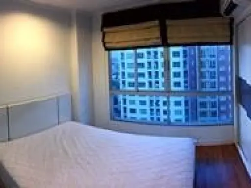 For rent, Lumpini Place Ratchayothin, quiet room, beautiful view, 18th floor, complete amenities. Reserve first, stay first.