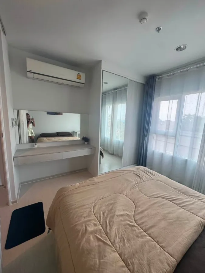 Aspire Erawan condo for rent. Fully furnished, just bring your belongings and move in!