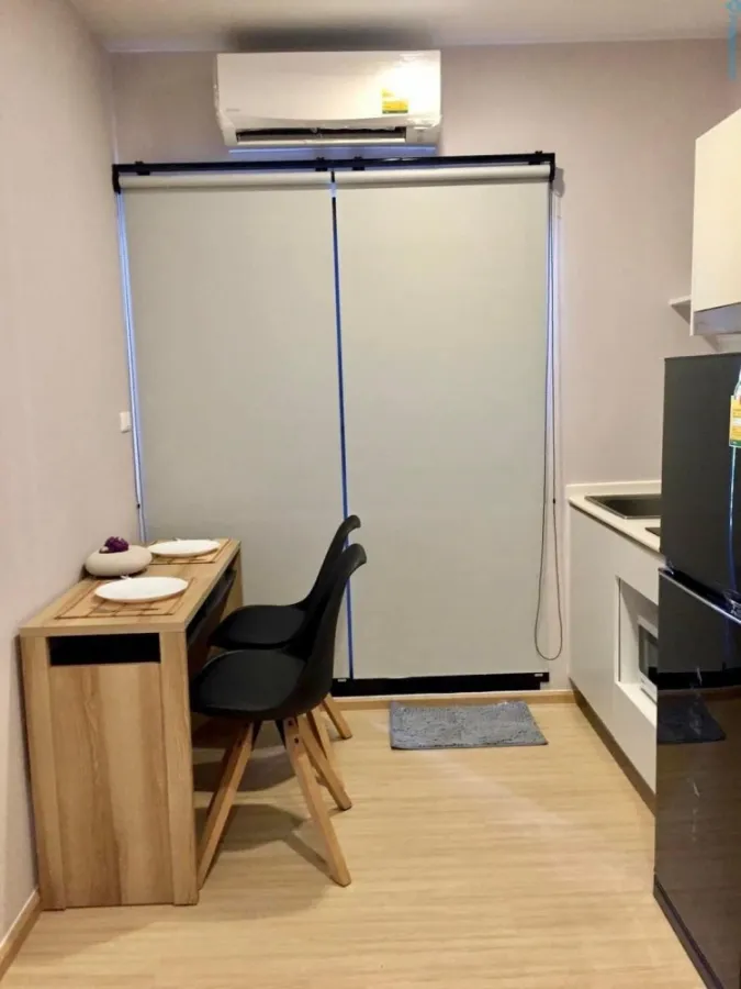 For rent: PLUM CONDO PINKLAO STATION, nice room, fully decorated, ready to drag your bags in, don't miss it.