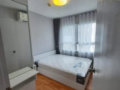 ให้เช่า The Trust Condo Nakornpathom 1 ห้องนอน 1 ห้องน้ำ เฟอร์ครบครัน วิวสระว่ายน้ำ ไม่จองไหวหรอ