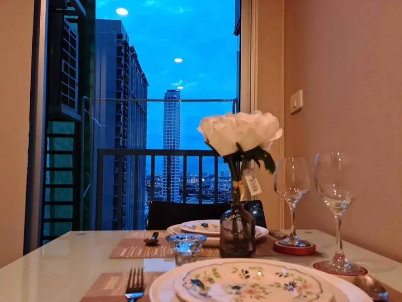 ให้เช่า คอนโด เดอะ เบส สุขุมวิท 77 ชั้นสูง วิวสวยสระว่ายน้ำ ห้ามพลาด