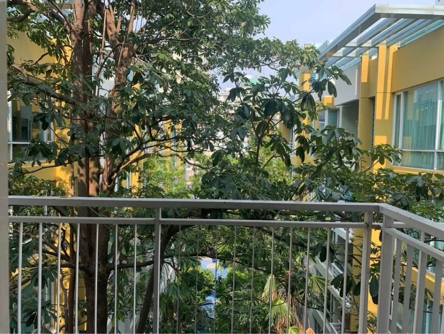 ขายให้เช่า สิริ ออน 8 (สุขุมวิท 8) ห้องพร้อมอยู่ เฟอร์นิเจอร์ครบชุด อย่าเลื่อนผ่านจองด่วนจ้า
