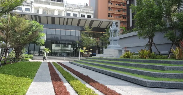 ขาย ให้เช่า Urbano Absolute Sathon-Taksin ห้องพร้อมอยู่ สิ่วอำนวยความสะดวกครบ ราคาดี มาจองเลย