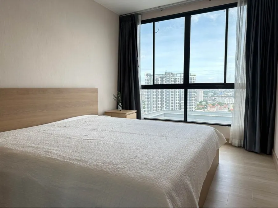 ให้เช่า คอนโด เดอะ ทรี อินเตอร์เชนจ์ ชั้นสูง ห้องกว้างขวาง วิวแม่น้ำ ตกแต่งครบ มาแต่ตัวอยู่ได้เลย