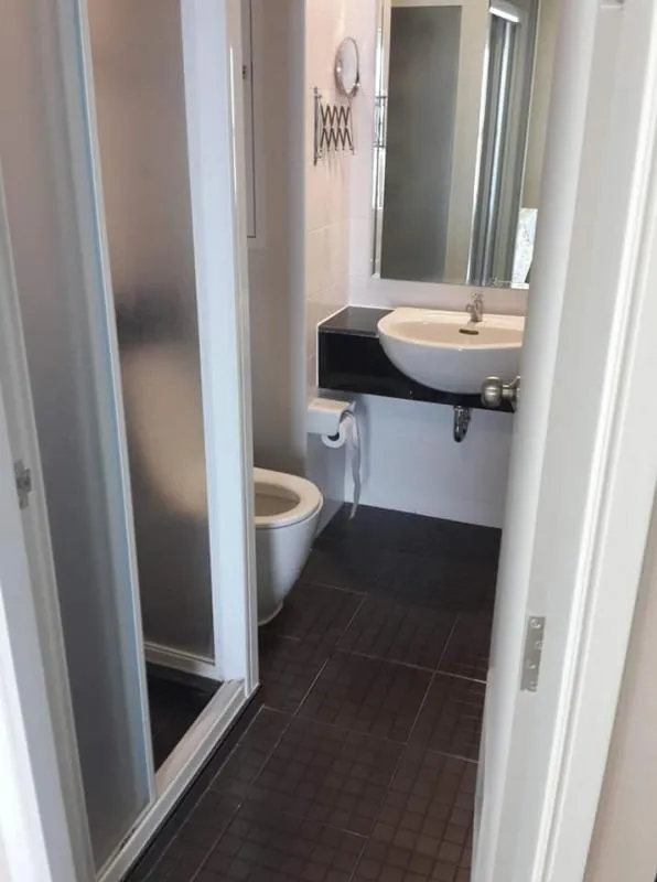 Rich Park @Bangson condo, corner room, very good location, convenient to travel, near shops, ready to go!!