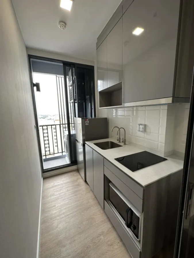 For rent: Modiz Rhyme, room ready to move in. Complete facilities, good price, hurry to move in and reserve it quickly.