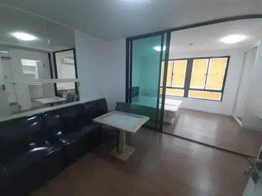 For sale: Icondo Salaya 2, 6th floor, pool view, fully furnished, interested in booking now, don't wait.