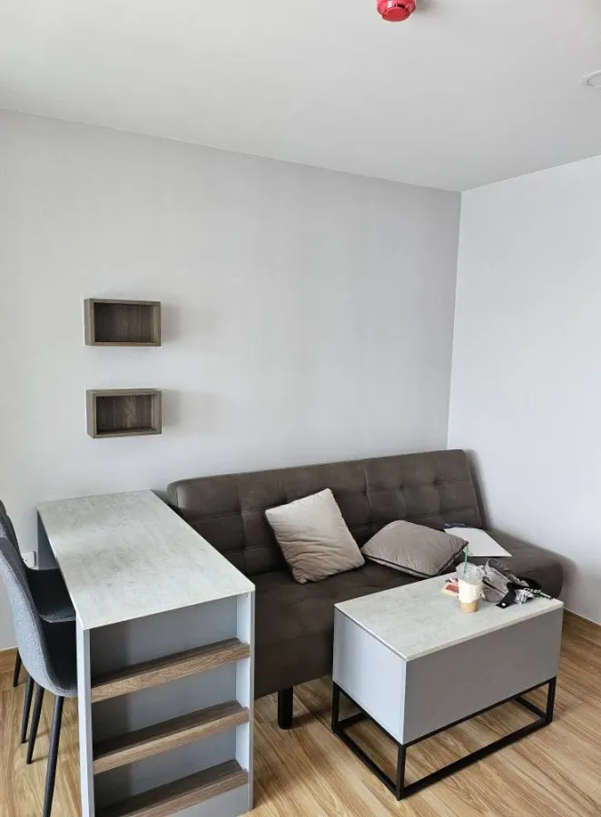 ให้เช่า The Cube Loft Srinakarin-Theparak ห้องน่าอยู่ ทำเลดี มาพร้อมเฟอร์นิเจอร์ครบครัน หิ้วกระเป๋าเข้าอยู่ได้เลยจ้า