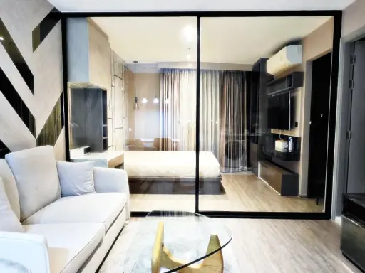 For Sale/Rent!! Rhythm Ekkamai Condo, 14th floor, beautiful unit, luxuriously decorated, fully furnished, ready to move in. Reserve now!!