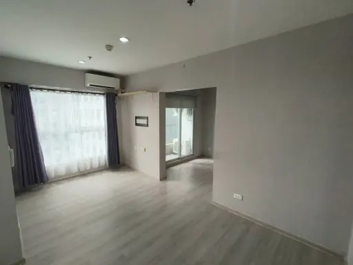 Plum Condo Ramkhamhaeng Station for sale. City view, spacious and airy. Located at the end of the hallway, offering high privacy. Don't miss out! images