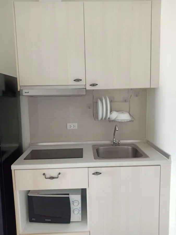 Condo for rent or sale, Manor Sanambinnam, 14th floor, fully furnished and electrical appliances. Bring your bag