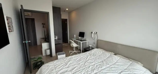 ให้เช่า Elio Del Nest ห้องอยู่ชั้นสูงมาก วิวสระ 2 สระ ห้องน้ำอยู่ในห้องนอน เพราะเป็นห้องมุม แถมครัวปิด ห้ามพลาด images