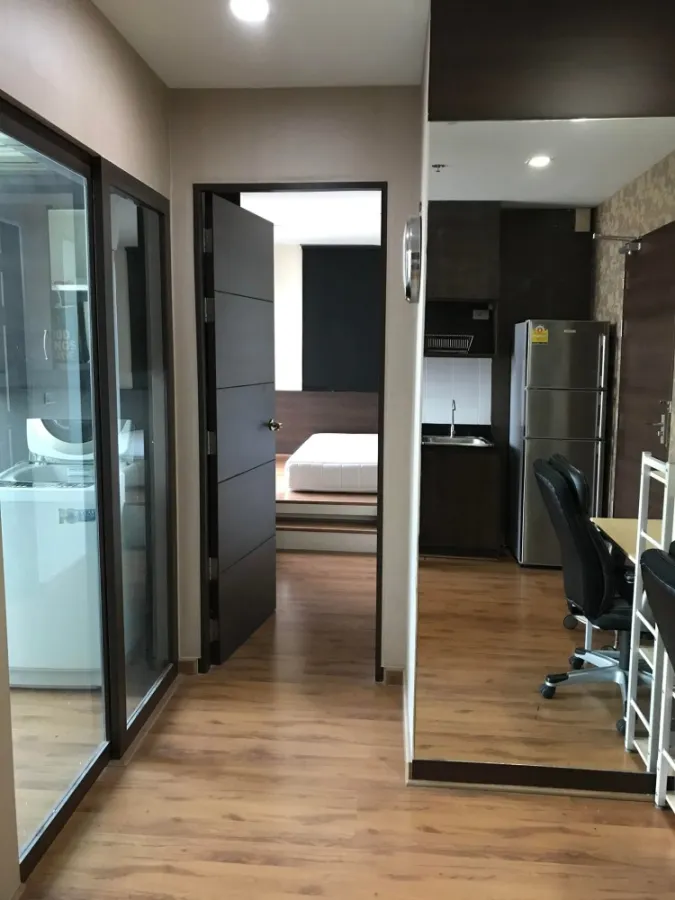 ให้เช่า Ideo Sathorn-Taksin ห้องหัวมุม ตกแต่งสวย ราคาจับต้องได้ รีบมาจับจองก่อนห้องหลุดมือ