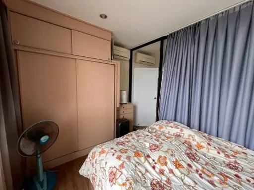 Selling The Tree Interchange condo units. Nice rooms, fully furnished, and equipped with appliances. Book now!