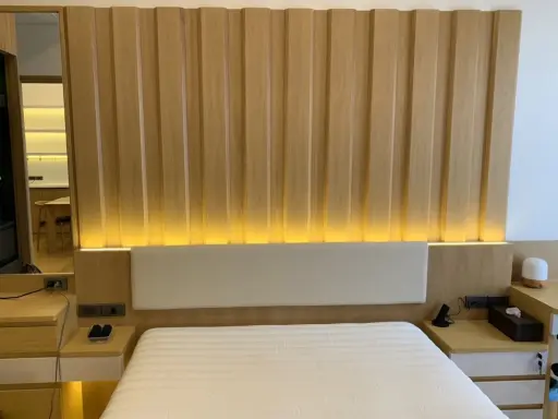 For rent!! Condo Siamese Exclusive Sukhumvit 31, beautiful room, 11th floor, complete facilities, hurry to book!! images