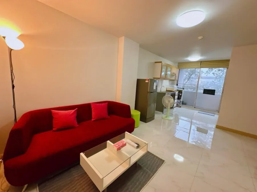Condo for rent, Prima Srinakarin, spacious room. Separate rooms into sections. With a natural view, book now.