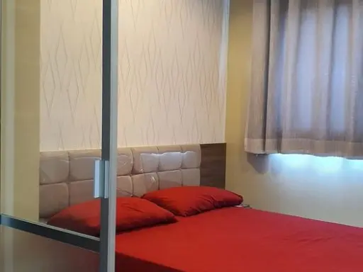 ขายคอนโด ลุมพินี รามอินทรา-ลาดปลาเค้า 2 กั้นห้องเป็นสัดส่วน เฟอร์นิเจอร์ Built-in ครบ จองเลยจ้า