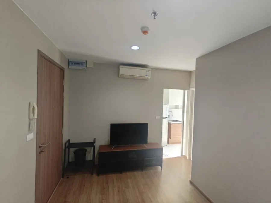 For rent!! Condo Fuse Chan-Sathorn (corner room), new room, complete with furniture and electrical appliances, ready to move in, don't miss it!!