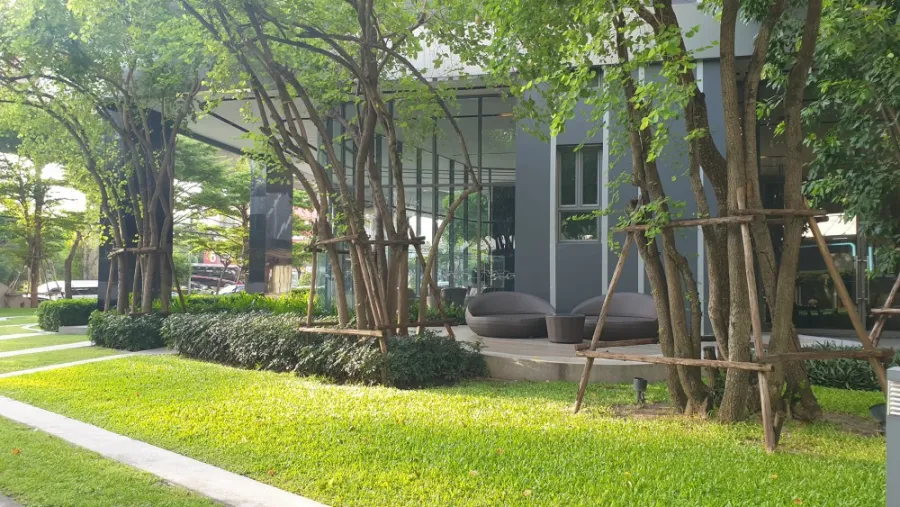 Condo for sale, Ideo Mobi Sukhumvit Eastgate, 28th floor, beautiful river view, ready to move in, convenient to travel, don't wait!!