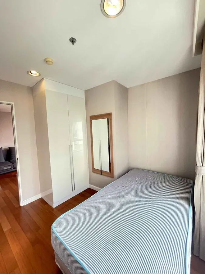 Belle Grand Rama 9 for sale, spacious room, large sofa, unblocked view, don't just look at it, hurry up and book.