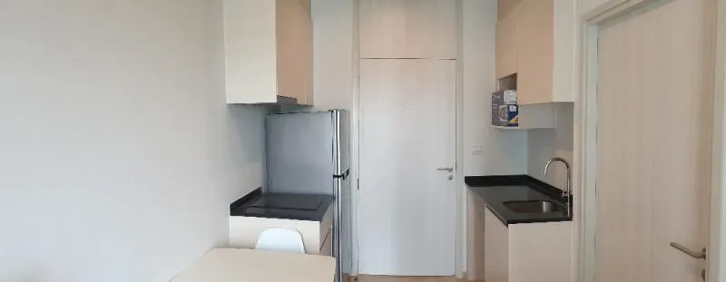 Noble Revolve Ratchada 2 for rent, ready to move in, fully furnished. Next to BTS Cultural Center Ratchada, hurry up.