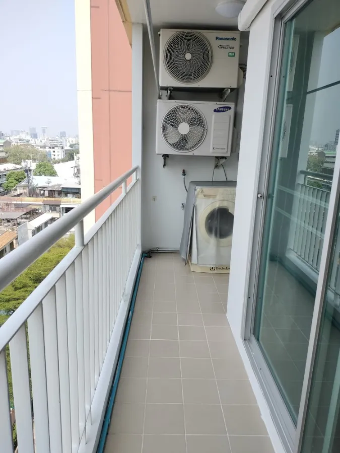 Condo for rent, The Niche Ratchada-Huai Khwang, corner room, north side, long balcony, fully furnished, just carry your bags and move in.
