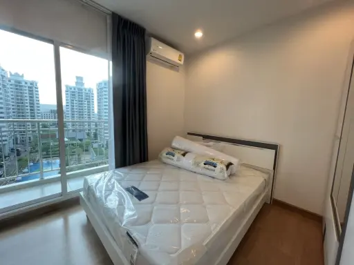 For rent!! Condo Supalai Wellington 2, corner room, beautifully decorated, fully furnished, ready to move in, affordable price, don't miss it!!