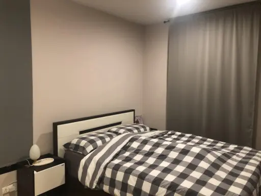 For sale/rent The Tree On Nut Station, 7th floor, pool view, spacious room, fully furnished. If interested, hurry and reserve now.
