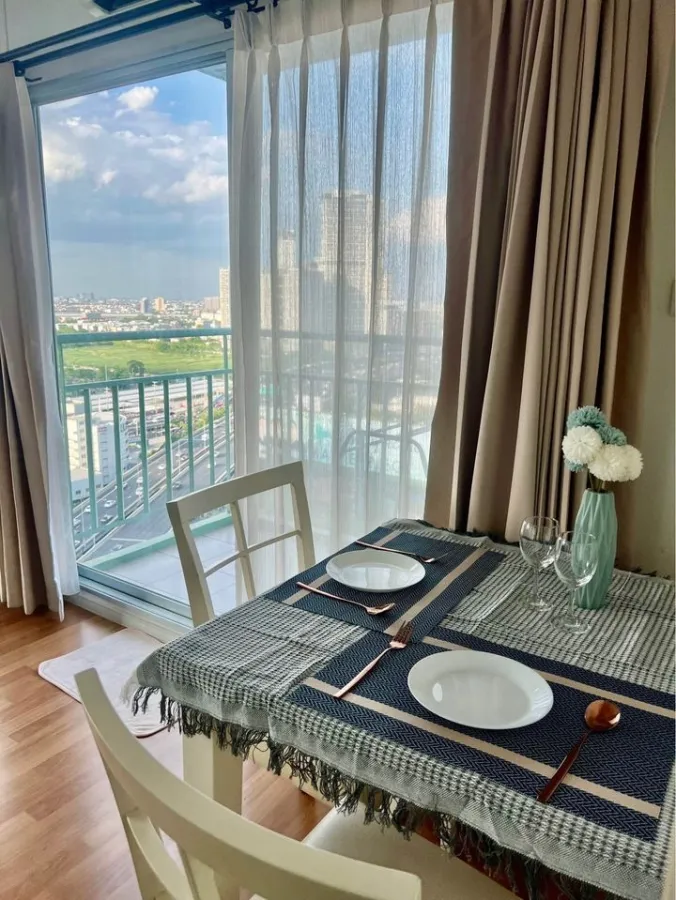 For sale, for rent, Lumpini Park Rama 9-Ratchada, spacious room, high floor, beautiful view. Not attached to another room Quiet, private, urgent
