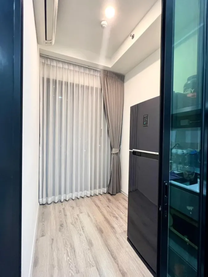 For rent: Knightsbridge Collage Ramkhamhaeng, furnished room, ready to move in, complete here, don't miss it.