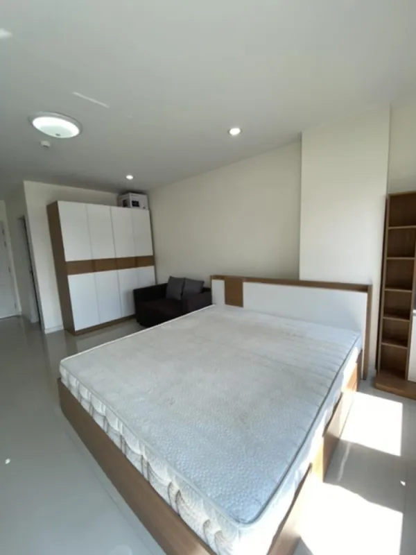 ให้เช่า เซ้นส์ ออฟ ลอนดอน ห้องสวย เฟอร์นิเจอร์ครบ อย่ารอช้า