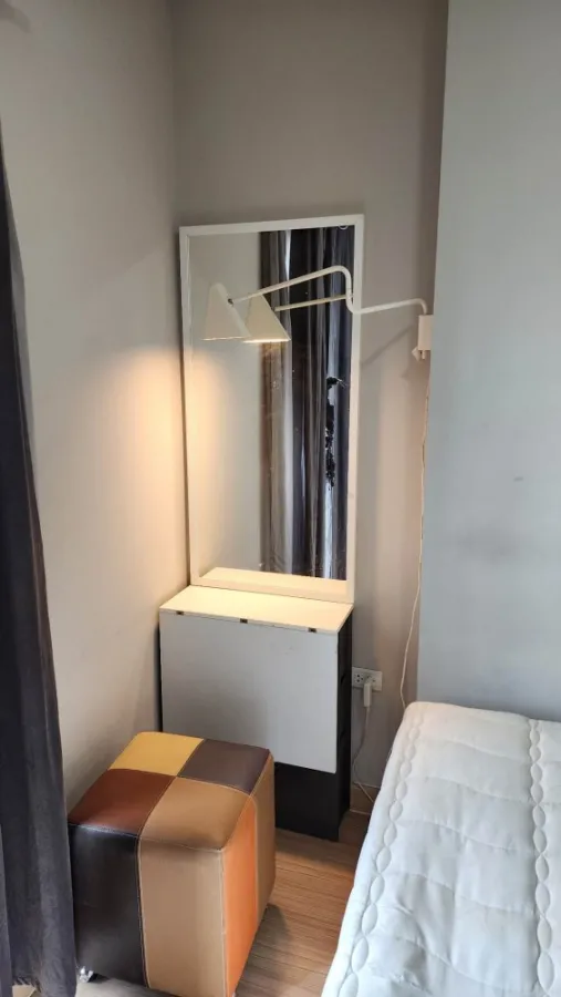 Quick rent, Cu terrest, spacious room have space Convenient, complete in one place Hurry up to reserve it.