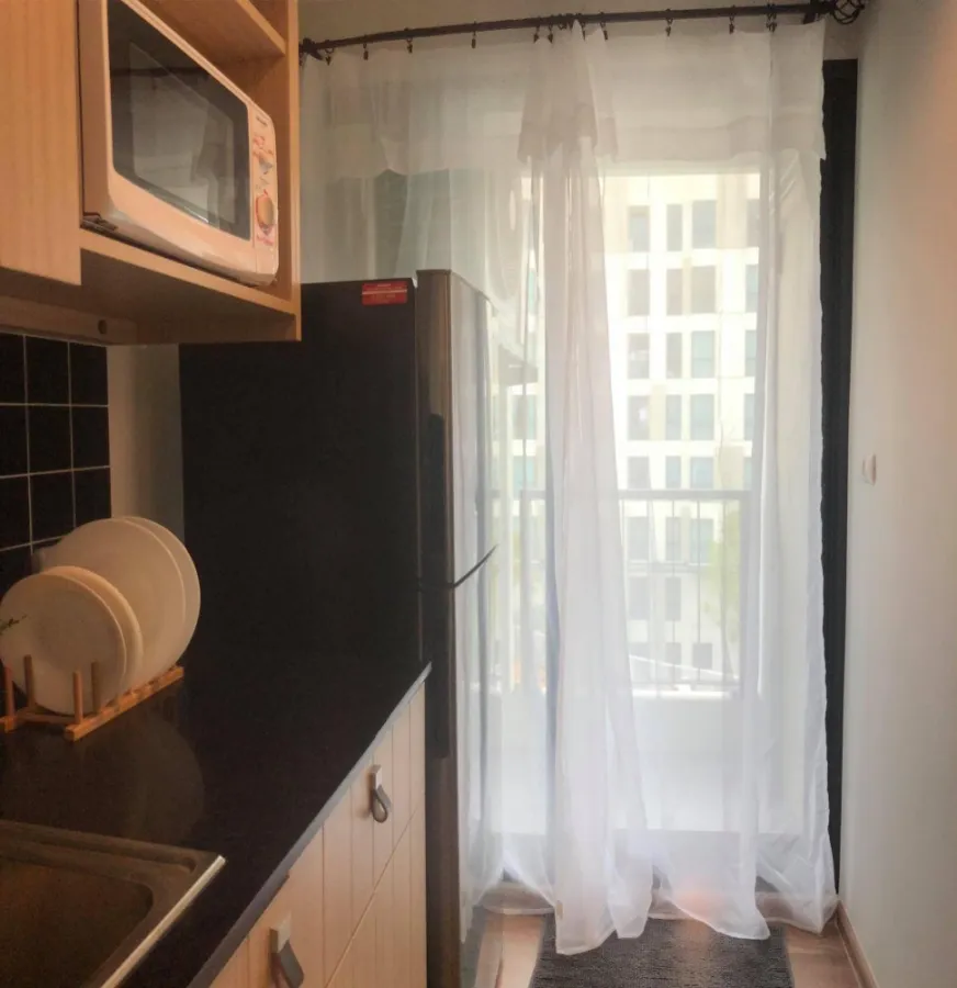 For rent sale urgently!! Condo Unio Sukhumvit 72 Pool View Near BTS Bearing Hurry up to book!!