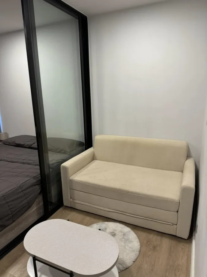 For rent: Kave TU, 6th floor, east side, fully furnished room, move in with your bags immediately. Reserve now, don't wait.