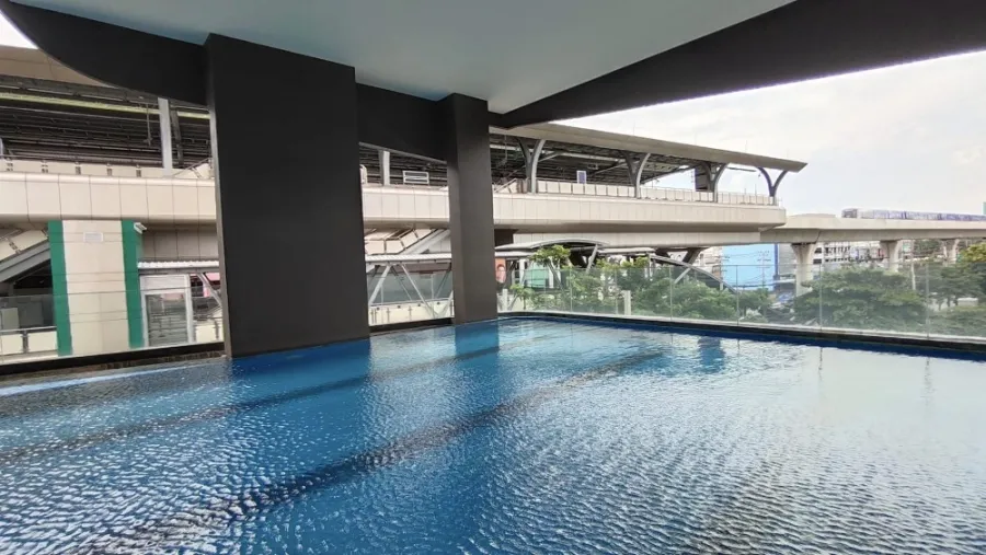 For sale/rent Rich Park Terminal Phahonyothin 59. The room is not cramped and comfortable. Divided into good proportions. Don't miss out. Buy now.