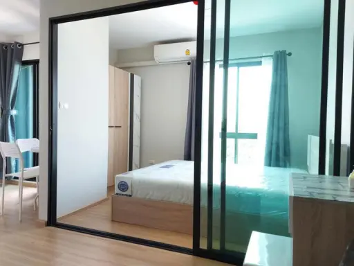 For rent, Plum Condo Mix Chaengwattana, phase 4, latest, nice room, good atmosphere, cheap price. If interested, hurry up.