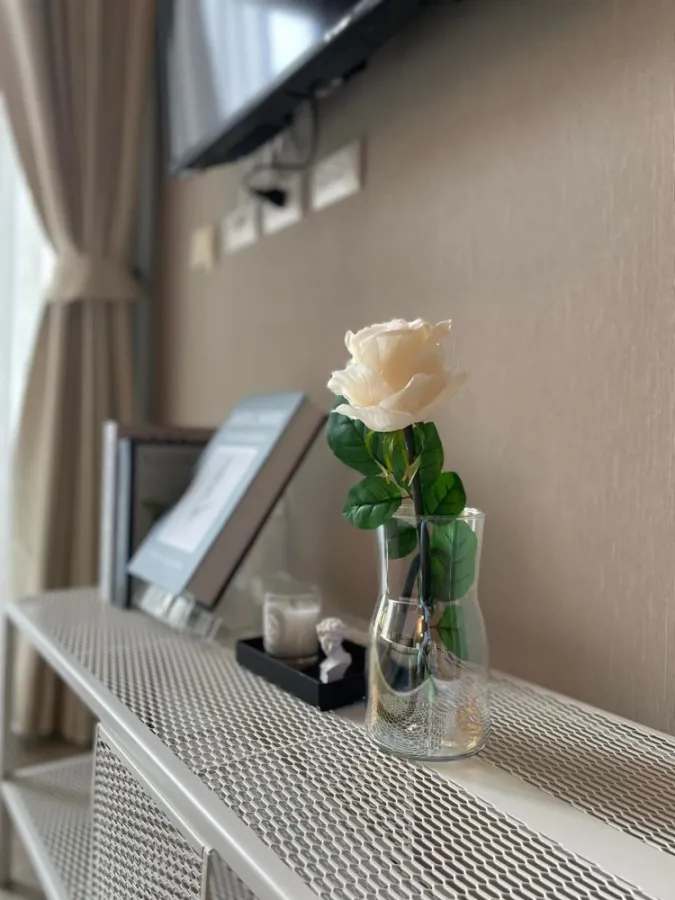 ด่วนๆ ปล่อยเช่า Condo Metro Luxe Ratchada ห้องกว้าง ตกแต่งห้องสวยหรูหรามีระดับ อย่ารอช้า จองเลยจ้า