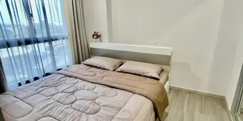 ให้เช่า เดอะ พาร์คแลนด์ จรัญ-ปิ่นเกล้า ตู้เสื้อผ้า built-in พร้อม walk-in closet อย่างดี จองเลยๆ