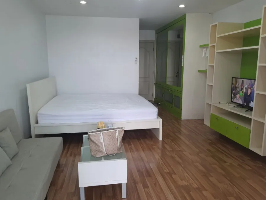 For rent!! Condo Regent Home 12, Ladprao 41, 7th floor, Building C, complete facilities, hurry to book!!