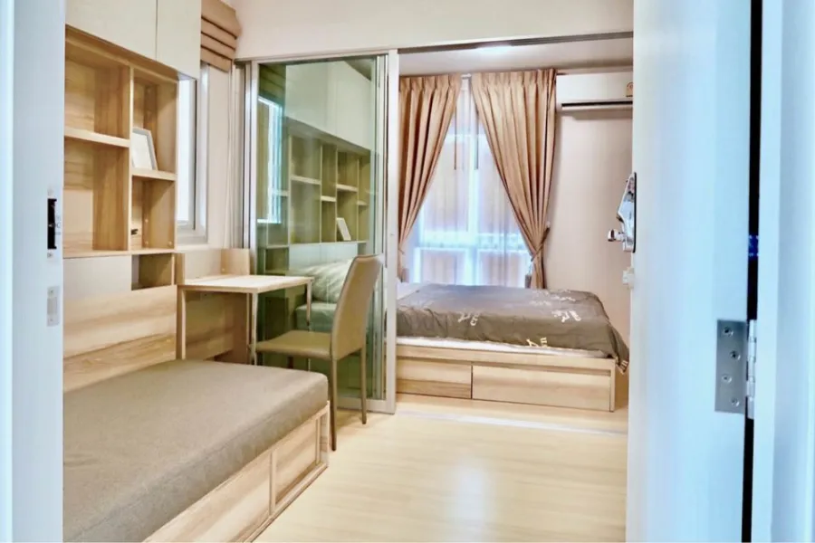 For rent, Plum Condo Chaengwattana Station, this room is very popular. Fully decorated with built-in Premium grade furniture. Book now.