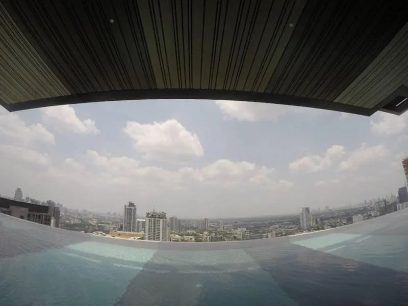 Condo for rent at Rhythm Ekamai, beautiful room, new built-in, fully furnished, beautiful view, do not miss.
