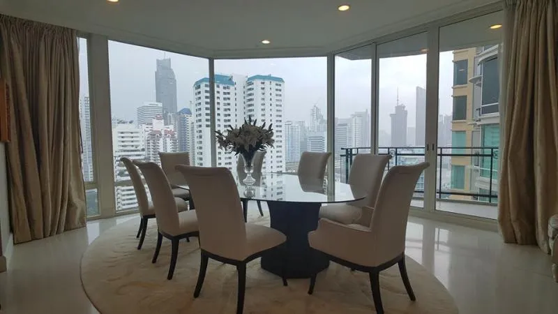 ให้เช่า Royce Private Residence พื้นที่ 356 ตร.ม. คอนโดหรู กลางเมือง Luxury สไตล์อังกฤษ ห้ามพลาด