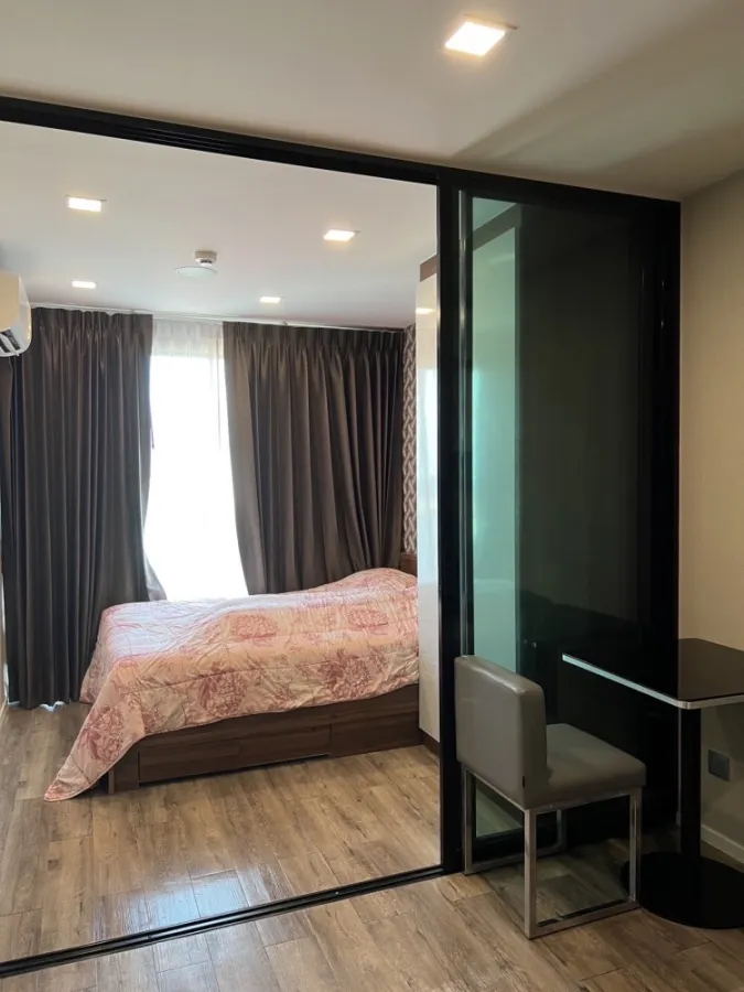 Condo for rent, Modiz Ratchada 32, the room is partitioned. Comes with complete electrical appliances You can't reserve it anymore.